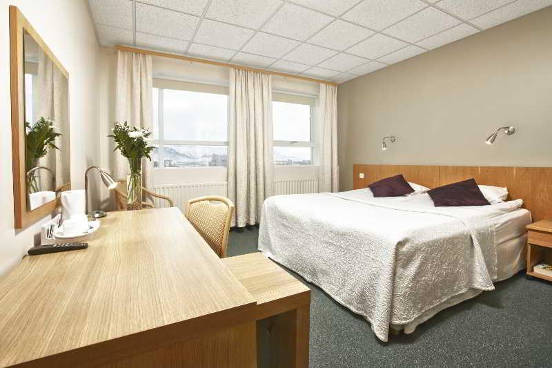 Alva Brautarholt 3*