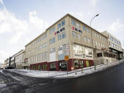 22 Hill Hotel